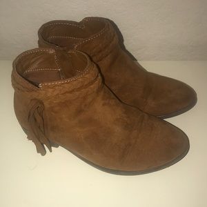 Target Cat and Jack Girls Booties/Boots Size 13